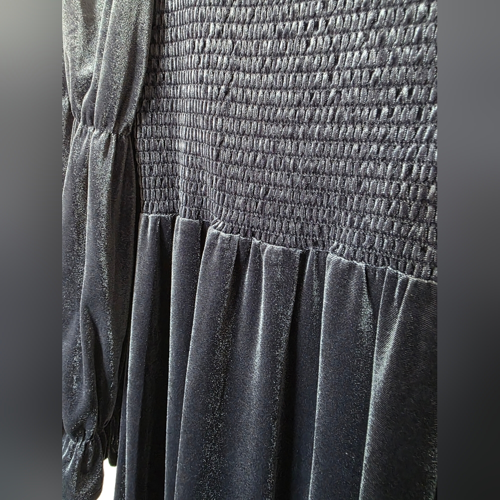 Black Tape_ Womens Velvet Mini Fit & Flare Dress Sz Small‎ - Picture 3 of 5